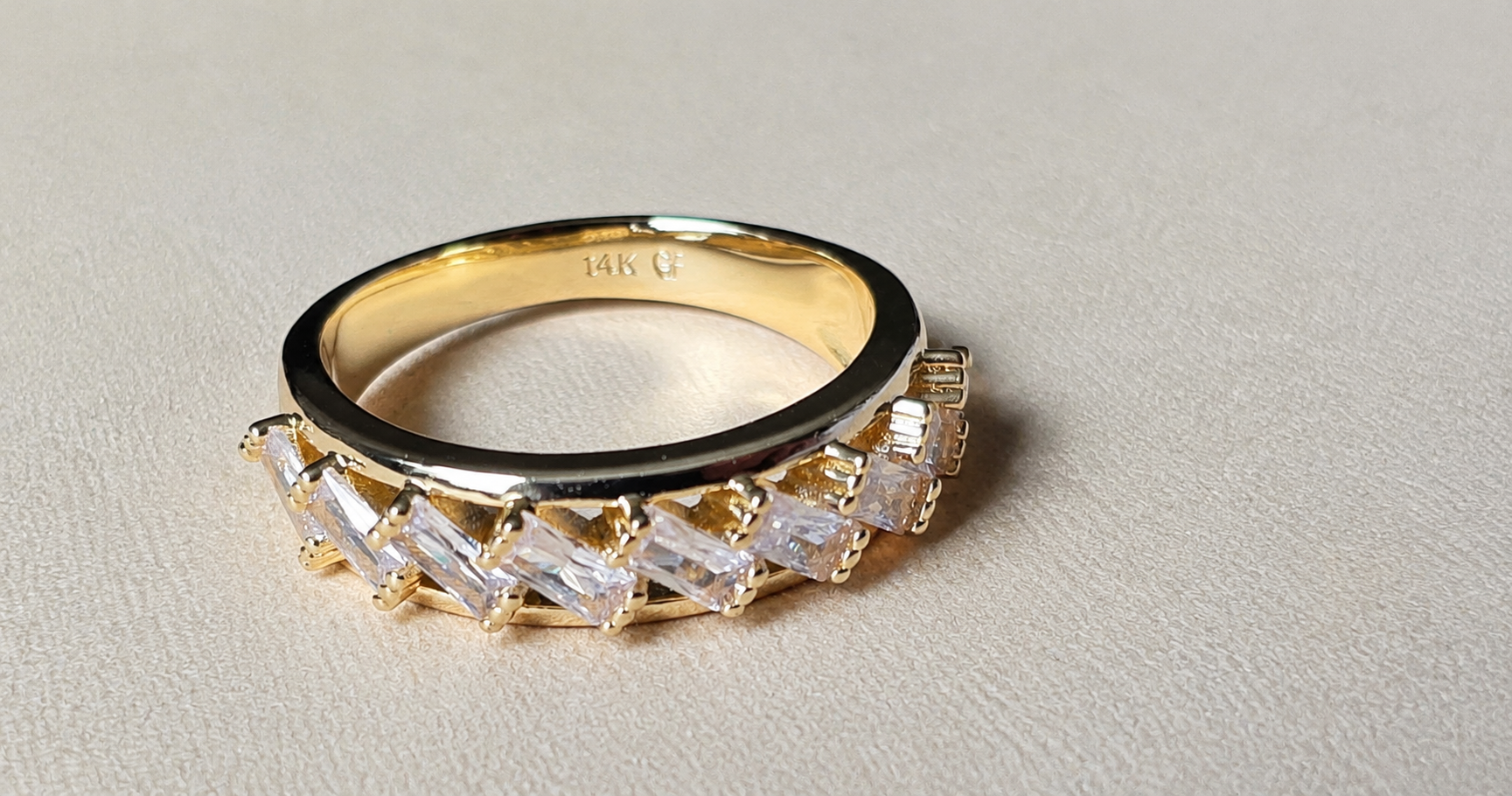 The Lightning Baguette Band — Size 8