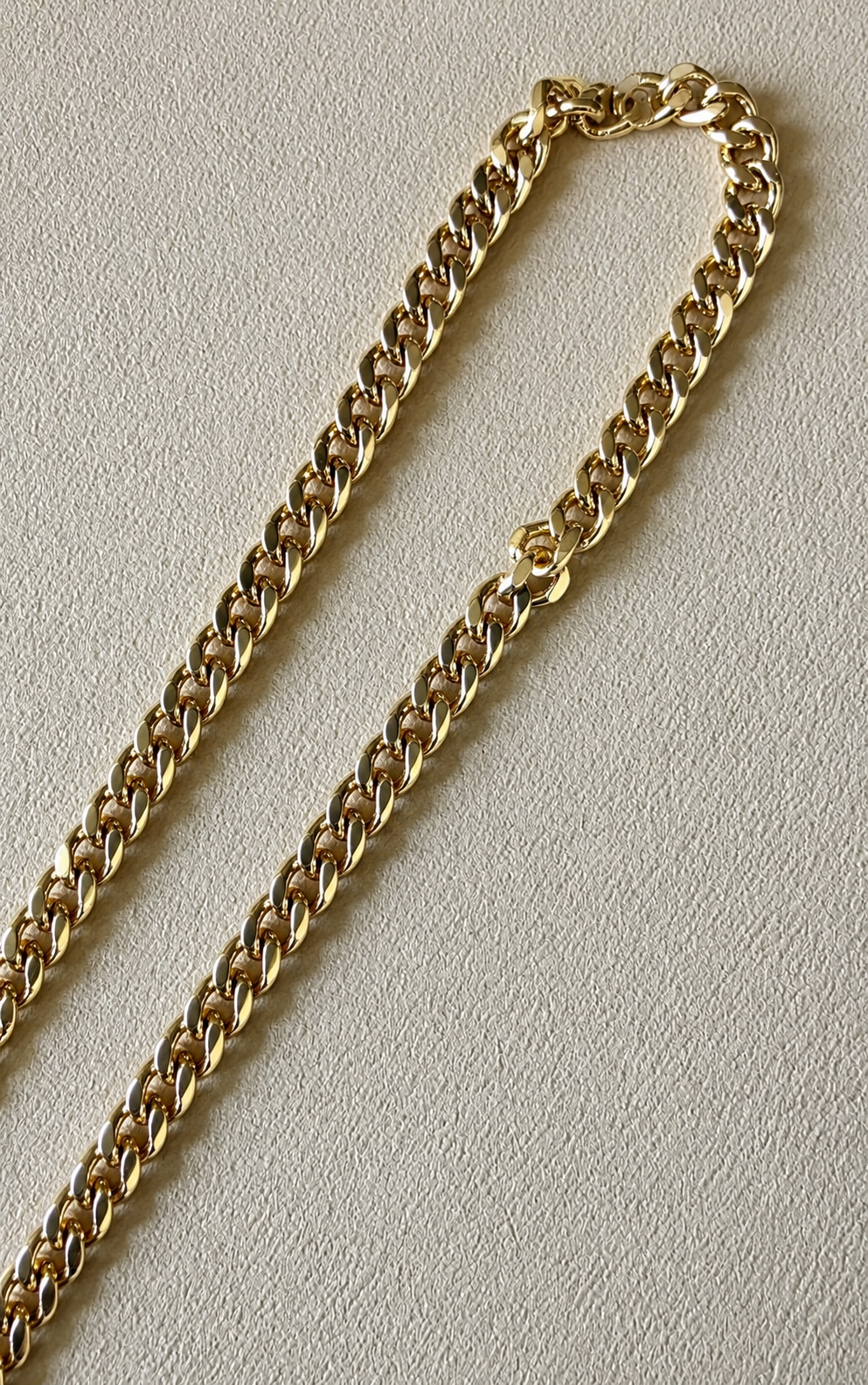 Layered Crystal Pendant Necklace Set