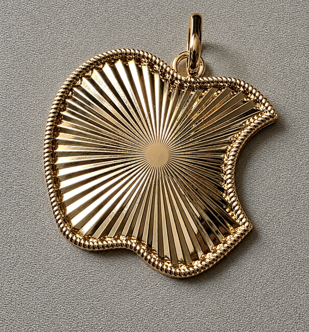 Apple Pendant with 18" Cuban Chain.